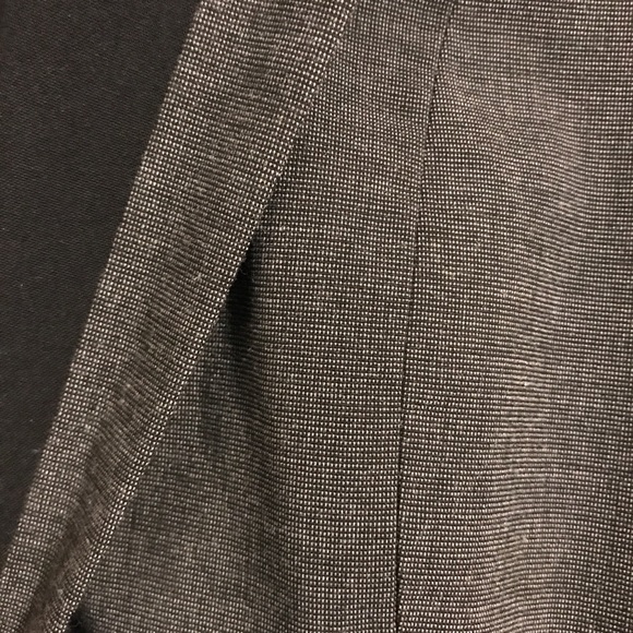 Grey Ricki’s blazer with black details - Picture 5 of 7